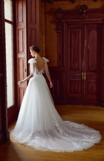 Svatebni saty divina sposa 232 28 4467