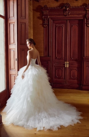 Svatebni saty divina sposa 232 27 4689