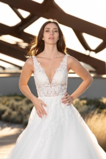 Svatebni saty Lovely 234 23