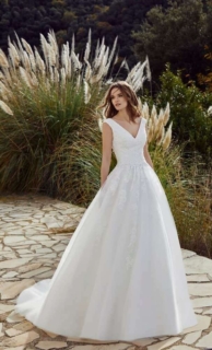 Svatebni saty miss kelly 231 28 0775 e1660204206568